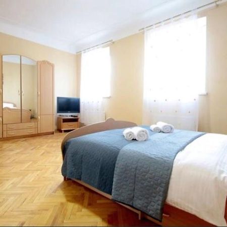 Apartment Armenian Cathedral Lviv Luaran gambar